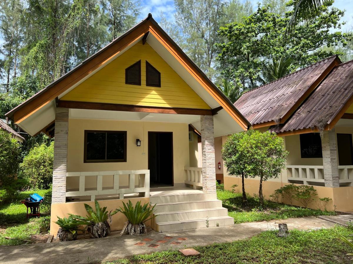 Ao Thong Beach Resort Bang Sak Eksteriør bilde