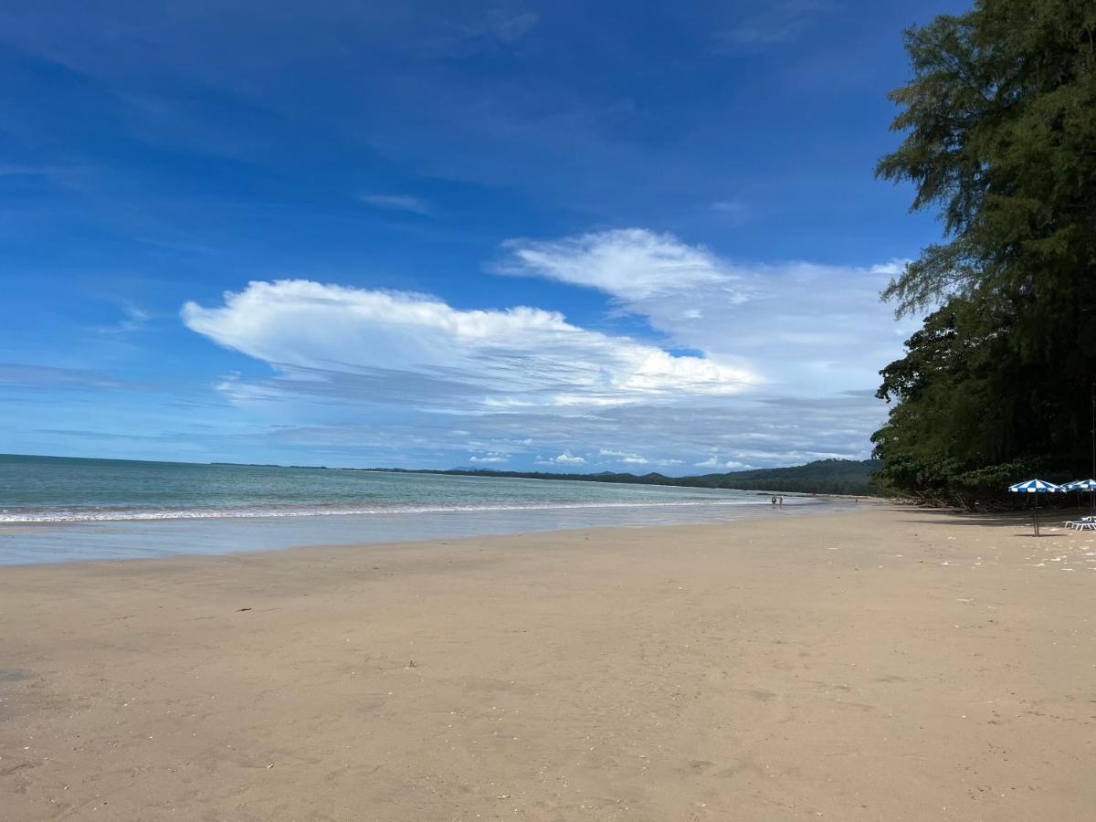 Ao Thong Beach Resort Bang Sak Eksteriør bilde