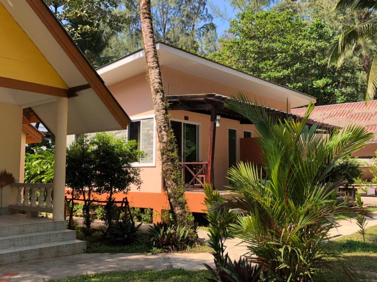 Ao Thong Beach Resort Bang Sak Eksteriør bilde